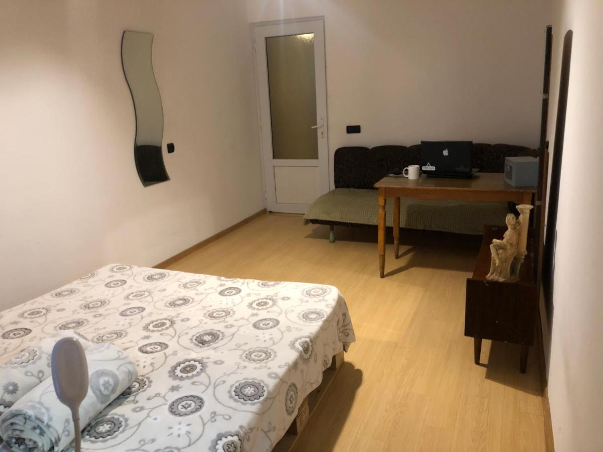 4 Friends Hostel Jerevan Eksteriør billede