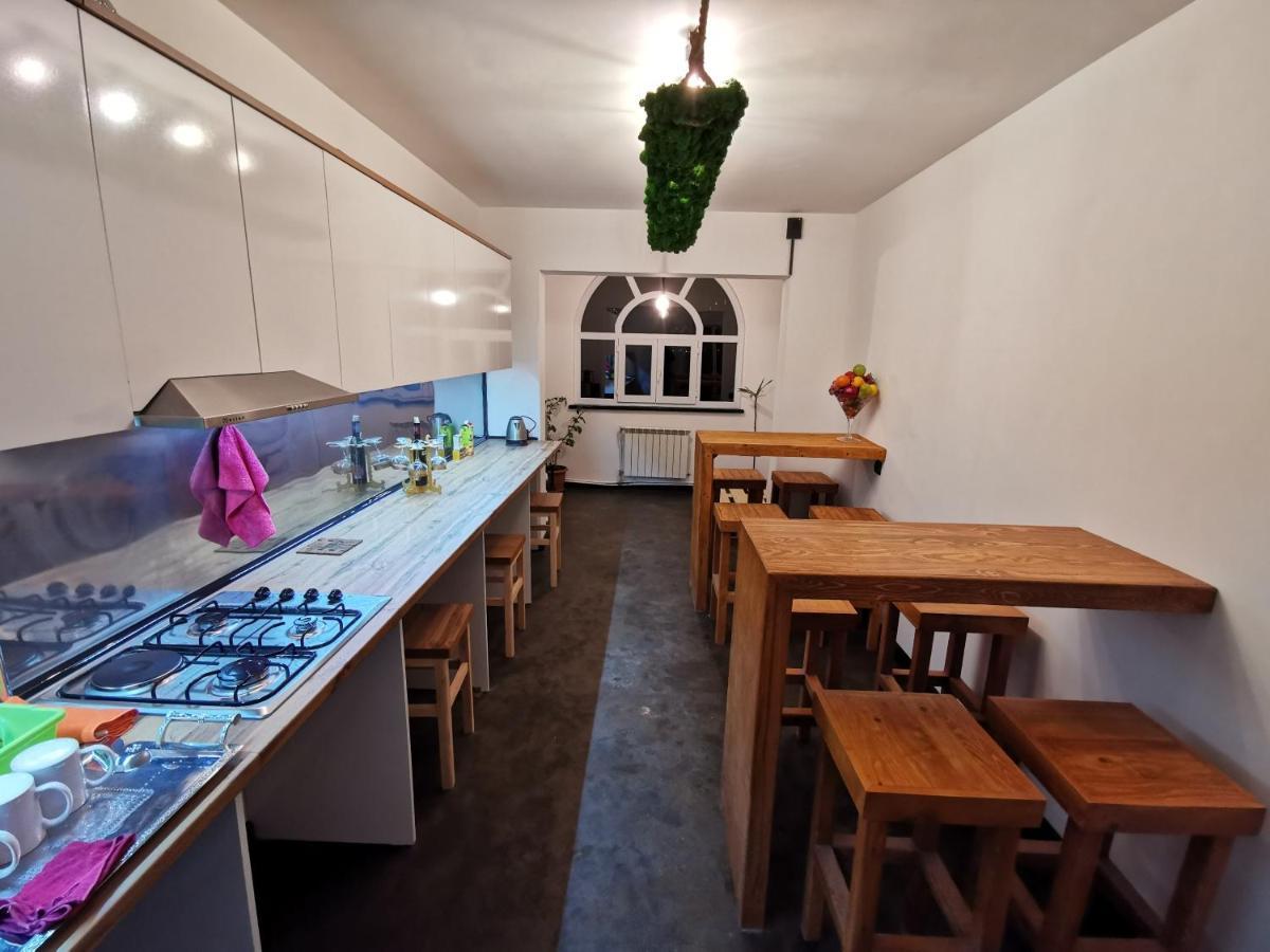 4 Friends Hostel Jerevan Eksteriør billede