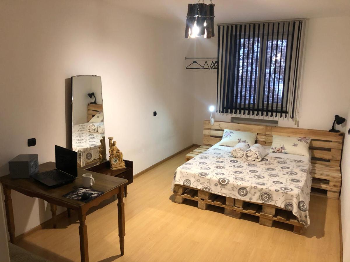 4 Friends Hostel Jerevan Eksteriør billede