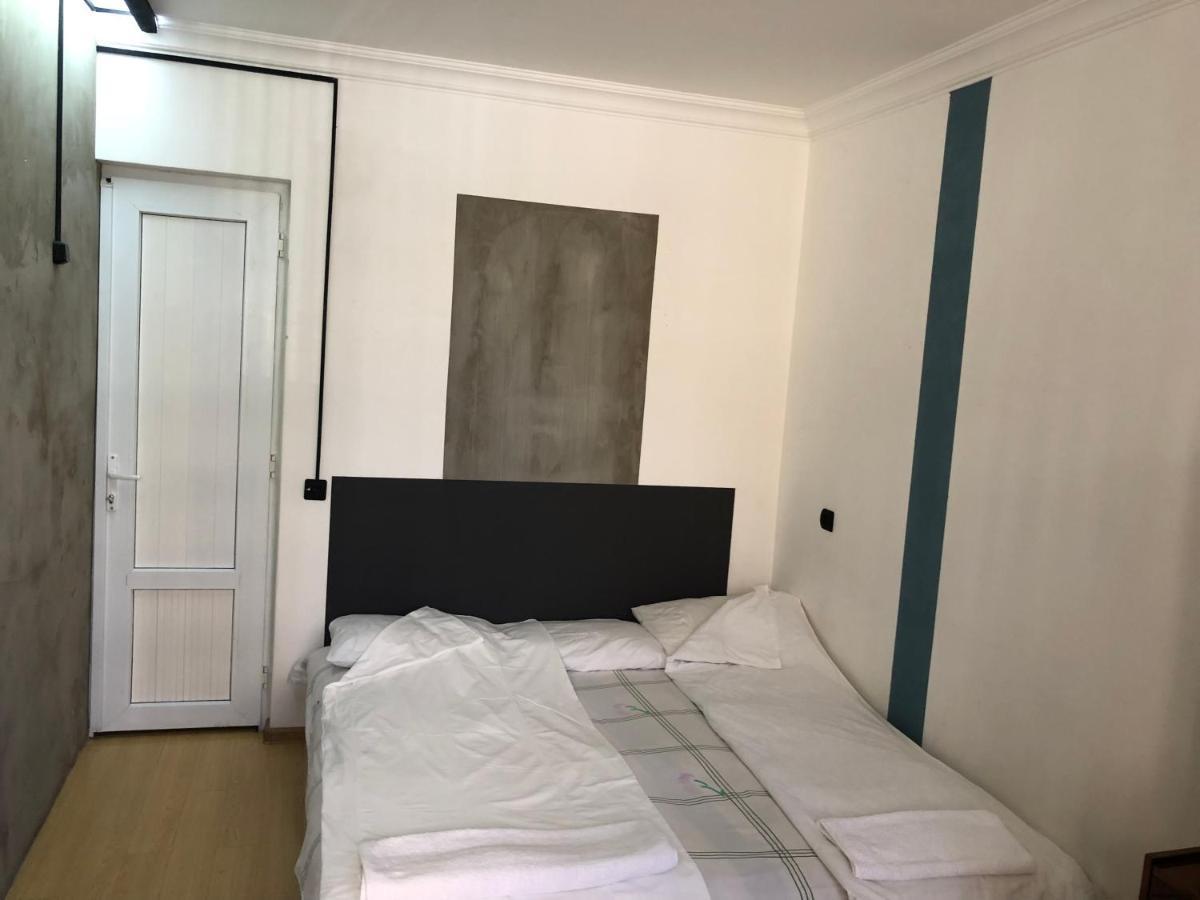 4 Friends Hostel Jerevan Eksteriør billede